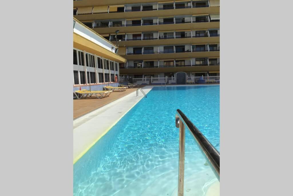 Yumbo Beach Apartment Perfect Location Free Fast Wifi Плайя-дель-Инглес Экстерьер фото